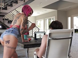 порнозвезда, двойки, бюро, татуировки