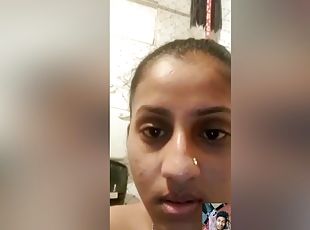 Today Exclusive-desi Girl Shows Her Boobs And Pussy To Lover On Vc