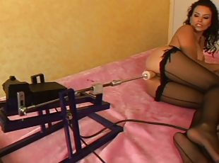 Kinky big tit MILF loves playing with her fucking machine