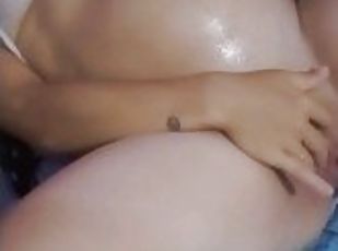 pregnant masturbating
