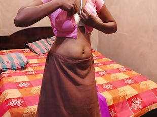 Indian Tamil Best Sexy Girl Wear Tha Saree