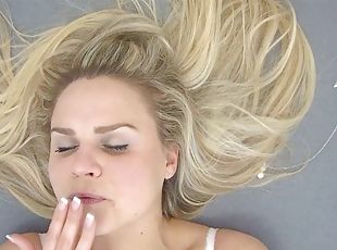 Shy czech amateur blonde experiences a wild orgasm