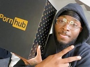 CreamForMeBaby Unboxing His Gift For 25k Subscribers! Thank You!