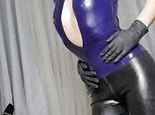 Getting into Character - Dressing in Latex
