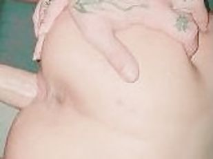 I love taking every inch of Daddys big cock! He makes me SO WET & CREAMY!  ??????