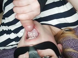 I like to swallow cum. POV blowjob. The girl likes to get dick and cum in her mouth