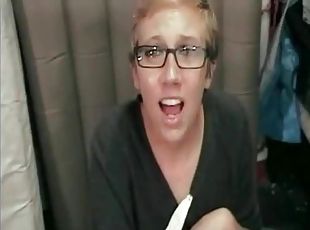 Glasses girl sucks cop cock to get out of bust