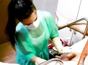 25jhrige Krankenschwester bei extremer Analbehandlung