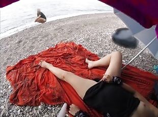 Flashing my pussy in front of a guy in the public beach and she helps me cum Risky Flash MissCreamy
