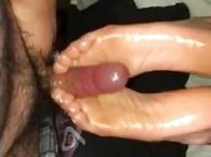 Latina oily solejob - Preview