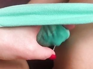 clito, masturbation, chatte-pussy, giclée, culotte, ejaculation, humide, bite