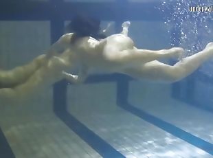 Teens And Solo Teen Babe Swimming Underwater In Pool