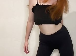 Redhead teen workout in leggings