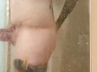 Straight daddy has anal fun in the shower