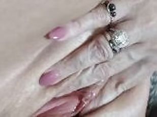 gros-nichons, masturbation, chatte-pussy, amateur, mature, milf, maman, solo, humide, cougar