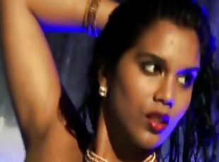 Dirty Indian Babe Washes Away Her Sin While Dancing