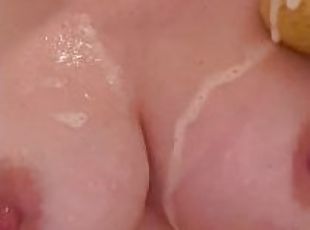 Jessica Jewel’s Big & Beautiful Soapy Tits