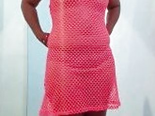 fitting room pink net tryon
