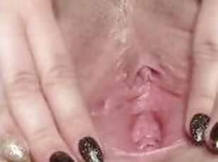 klitoris, otec, masturbácia, orgazmus, pička, striekanie-squirt, amatérske, sólo, otecko, mokré