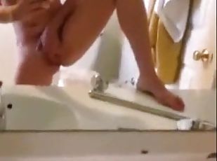 banyo-yapma, mastürbasyon-masturbation, amatör, ünlü, duş, tek-kişilik