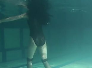 Polcharova stipping and enjoying underwater swimming