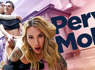 Sarah Jessie & Amber Angel & Juan Loco in Sex Can Make Things Even - PervMom
