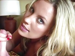 Motel blowjob from a blue eyed beauty