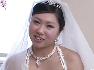 asiático, prometida, mamada, polla-enorme, hardcore, japonés, primera-persona, corrida, boda, entrevista