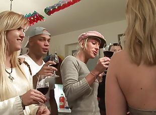 пияни, парти, аматьори , хардкор, групов-секс, тройка , реалност