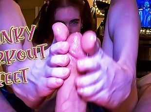 Stinky Workout FEET IN FACE BLOWJOB