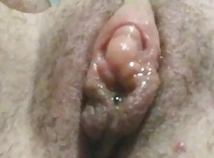 clitoris-bagian-atas-vagina-paling-sensitif, vagina-pussy, amatir, remaja, gambarvideo-porno-secara-eksplisit-dan-intens, seorang-diri, realitas, kasar