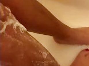 Step Mom Shaves Her Legs For Step Son